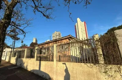 Casa comercial à venda no Centro, Cascavel 