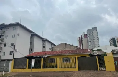 Casa comercial à venda no Centro, Cascavel 