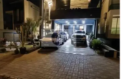 Sobrado em condomínio para venda, aruã, 4 dormitórios, 3 suítes, 5 banheiros, 6 vagas