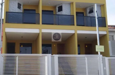 Sobrado para Venda em São Paulo, Jardim Eliane, 3 dormitórios, 1 suíte, 2 banheiros, 2 vagas