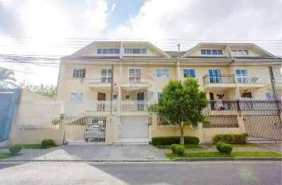 Sobrado triplex com 205m² - 3 quartos  ( 1 suíte com sacada )  com quintal e amplo espaço - bairro -hauer