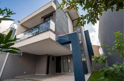 Sobrado novo à venda no cajuru, com 174m², 3 quartos sendo 1 suíte, terraço