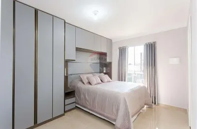 Sobrado triplex com 4 quartos no bairro cajuru – curitiba/pr
