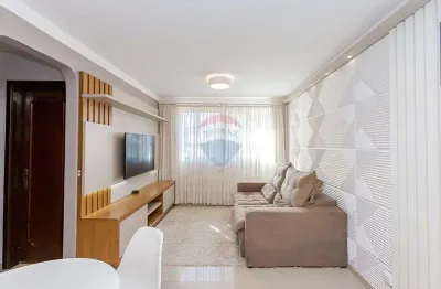 Apartamento reformado no rebouças, com 65m², 2 quartos e 1 vaga de garagem