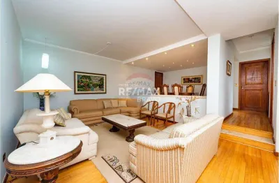 Apartamento à venda no juvevê, 177 m2, 4 quartos (1 suíte) e 2 vagas de garagem