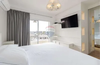 Sobrado em condomínio, 4 quartos, 1 suíte, no jardim das américas, curitiba