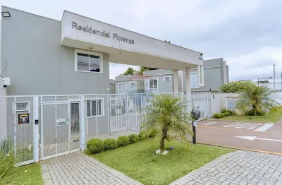 Casa em condomínio no residencial florença, com 03 quartos, bairro uberaba em curitiba-pr