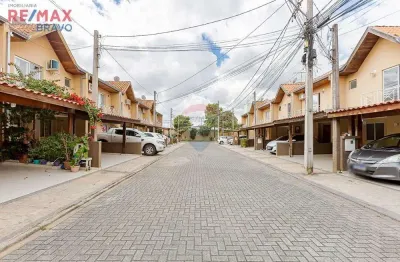 Sobrado em Condomínio com 03 quartos no Bairro Uberaba em Curitiba-Pr