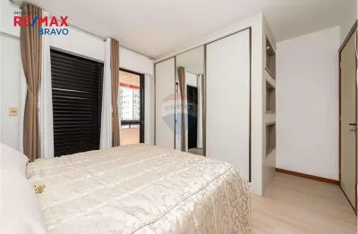 Apartamento quadra mar na barra sul em balneário camboriú, com 03 quartos, 1 suíte, 192m2, sacadas, churrasqueira, piscina coletiva