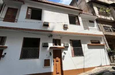 Casa de vila duplex - seu refúgio europeu no coração de copacabana