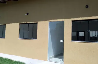 Casa de 3 quartos com suíte - residencial portugal - senador canedo