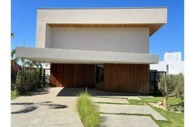 Luxuoso sobrado de esquina com 4 suítes - jardins bolonha - r$2.290.000