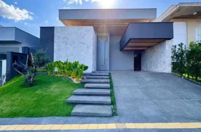 Casa térrea de alto padrão com 3 suítes, piscina, escritório no jardins nápoles