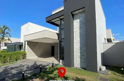 Casa térrea de luxo com 4 suítes e piscina no sol nascente