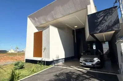 Casa em condomínio fechado com 3 quartos à venda na Rua Siciliana, Jardins Parma, Senador Canedo