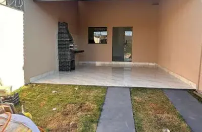 Casa nova no residencial paraíso – 2 quartos grandes, 1 suíte e área gourmet