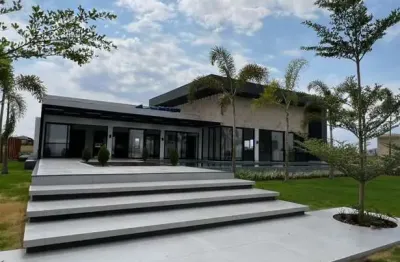 Chácara luxuosa no talismã com 4 suítes, piscina, deck e área de lazer completa