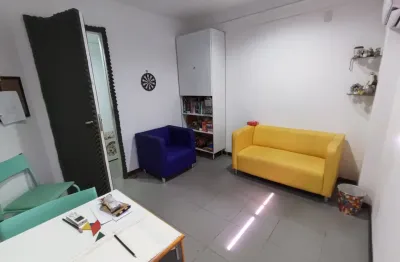 Sala comercial com 1 sala à venda na Rua Rio Grande do Sul, 332, Pituba, Salvador