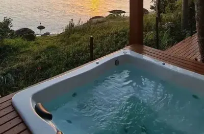 Casa com 5 quartos à venda na rua bico de lacre, 203, cacupé, florianópolis por r$ 12.000.000