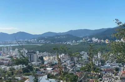 Terreno em condomínio fechado à venda na rua zanzibar do nascimento lins, 5, trindade, florianópolis por r$ 1.490.000
