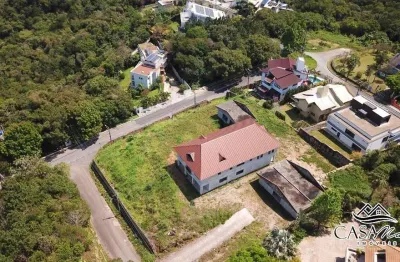 Terreno à venda na rua maestro villa lobos, joão paulo, florianópolis por r$ 5.290.000