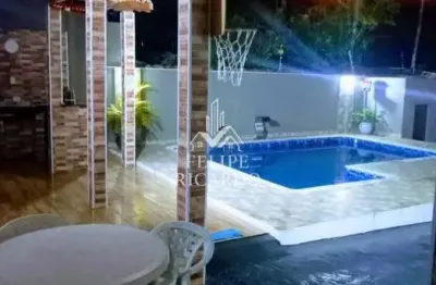 Casa de 2 quartos, 200m² no bairro centro, em cananéia