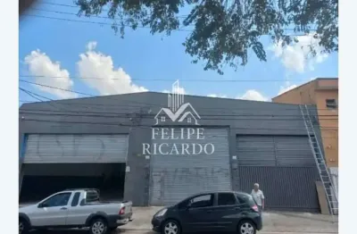 Galpão / Depósito / Armazém de 700m² no bairro Jardim Bom Pastor, em Santo André