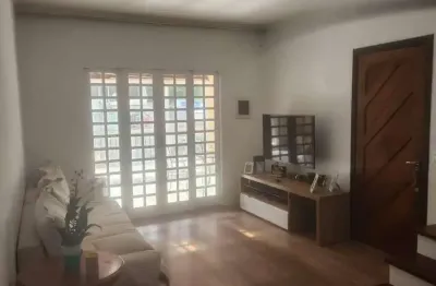 Casa para venda em Tremembé com 4 quartos, sendo 1 suíte , 180m²