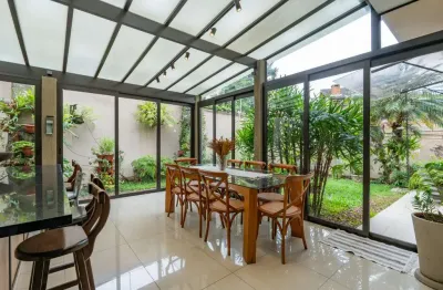 Casa para venda em Vila Suzana com 5 quartos, sendo 4 suítes , 373m²