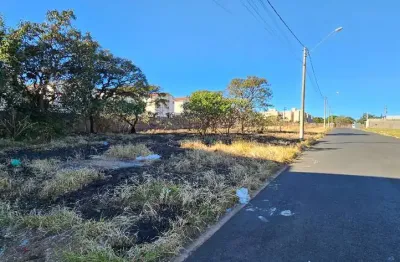 Terreno residencial para venda em Chácaras São Paulo , 195m²