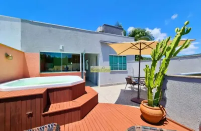 Casa com 3 quartos para alugar na Praia dos Amores, Balneário Camboriú 