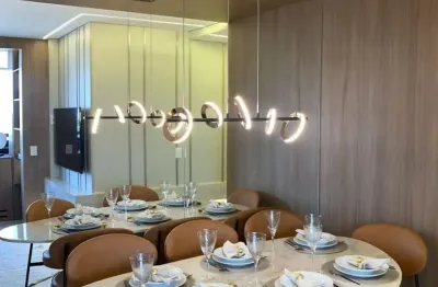 Apartamento 2 dormitórios e suíte, bairro bonfim, varanda, com móveis e decorações, lindíssimo
