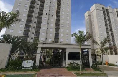 Apartamento 3 dormitórios e suíte, cozinha com passagem para ampla varanda, sala, trés dormitórios reformado