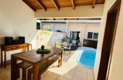 Casa com 3 quartos à venda na Avenida Alberto Pasqualini, 999, Jardim Itu Sabará, Porto Alegre