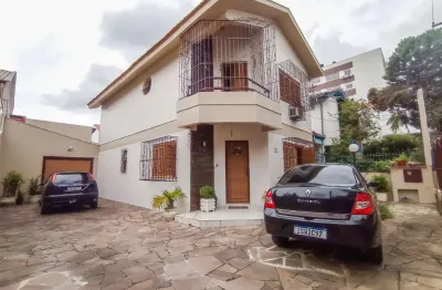 Casa com 3 quartos à venda na Rua Vera Cruz, 391, Vila Ipiranga, Porto Alegre