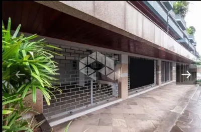 Loja frontal na av do forte com 623,50 m2 de área privativa
