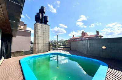 Cobertura com três suítes e três vagas no jardim lindóia