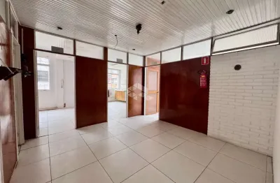 Sala comercial ideal para consultório dentário no centro histórico