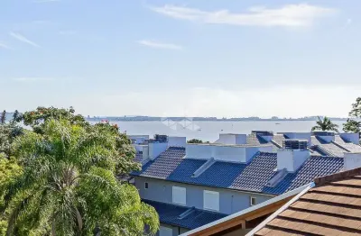 Casa em condomínio fechado com 4 quartos à venda na Rua Padre João Batista Reus, 546, Vila Conceição, Porto Alegre