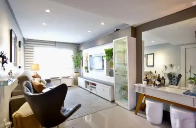 Casa impecável, mobiliada e pronta para morar - 2 dormitórios (1 suíte) - espaço gourmet e amplo pátio