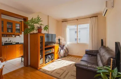 Apartamento 2 dormitórios 77m² 1 vaga no bairro bom fim