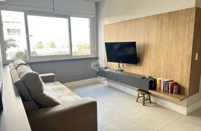 Apartamento de 2 dormitórios e 1 vaga de garagem no bairro são sebastião.