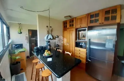 Apartamento de 03 dormitórios e 01 vaga com 112m² no bairro higienópolis em poa.