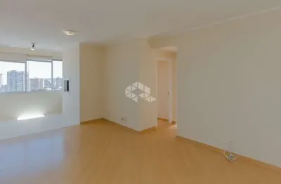Apartamento de 02 dormitórios e 02 vagas com 67m² no bairro floresta.