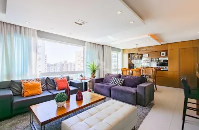 Apartamento com três suítes e três vagas, infra completa, perto do iguatemi