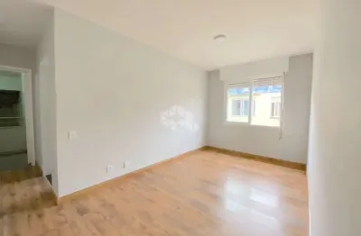 Apartamento de 1 dormitório, todo reformado, junto ao iguatemi