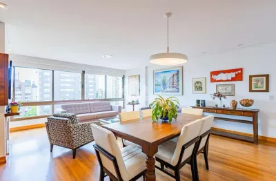 Apartamento de 3 dormitórios com suíte e duas vagas no petrópolis