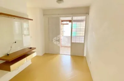 Apartamento, com sacada, churrasqueira, ótima posição solar e vaga escriturada