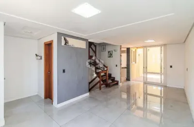 Casa 3 dormitórios 1 suíte 163m² 2 vagas no bairro Chácara das Pedras