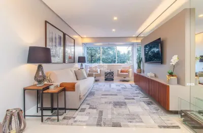 Apartamento com 3 suítes, com 4 vagas de garagem e depósito, muito próximo ao Shopping Iguatemi!